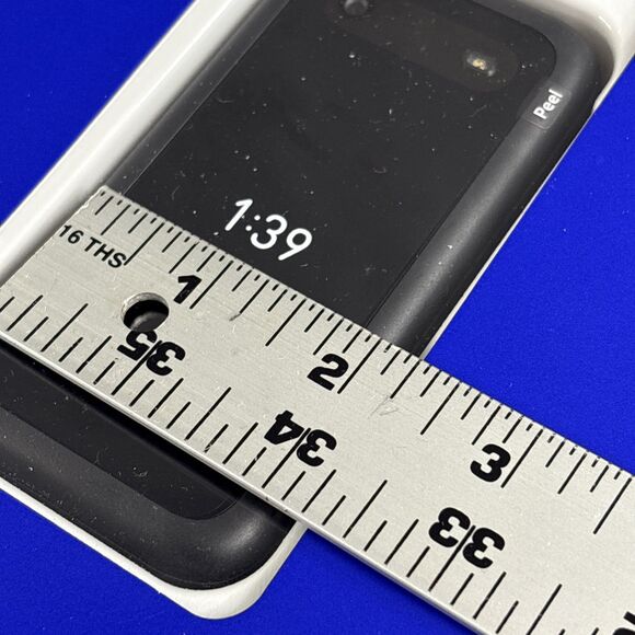 Tracfone NOKIA 2760 Flip 4GB Black - Prepaid Feature Phone - Picture 9 of 9